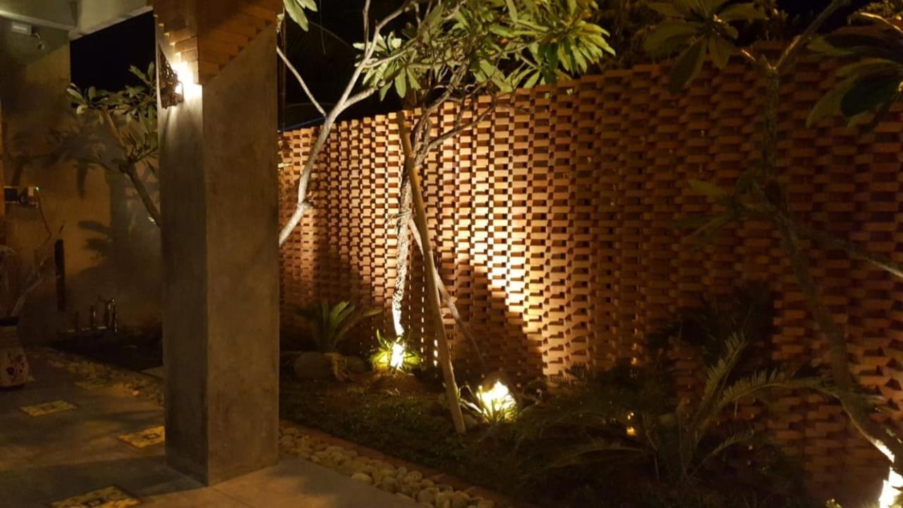 Oma Watu Inn Pringkuku ภายนอก รูปภาพ