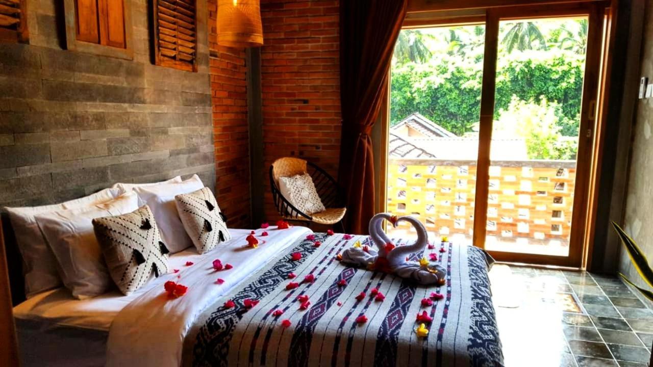 Oma Watu Inn Pringkuku ภายนอก รูปภาพ