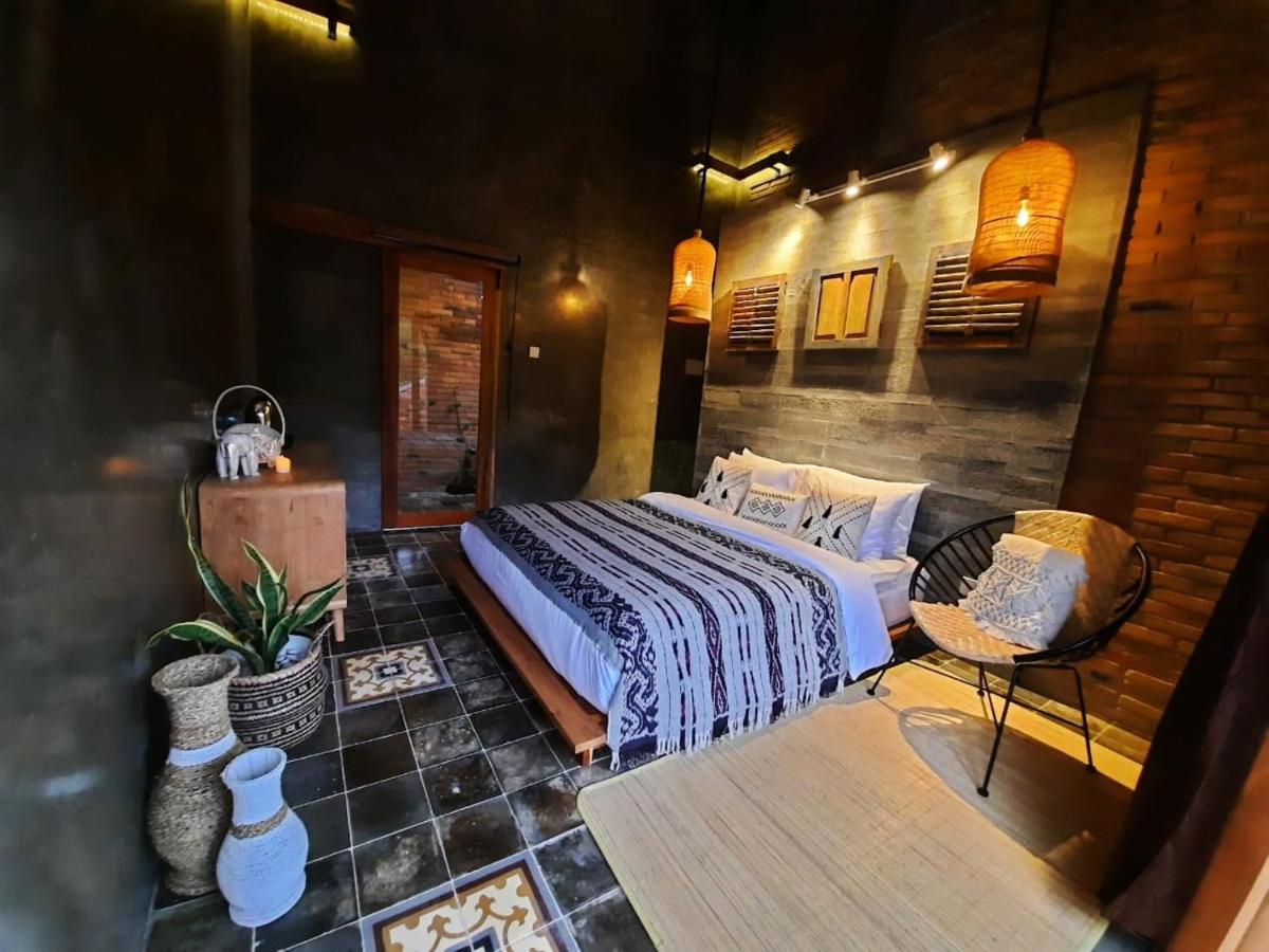 Oma Watu Inn Pringkuku ภายนอก รูปภาพ