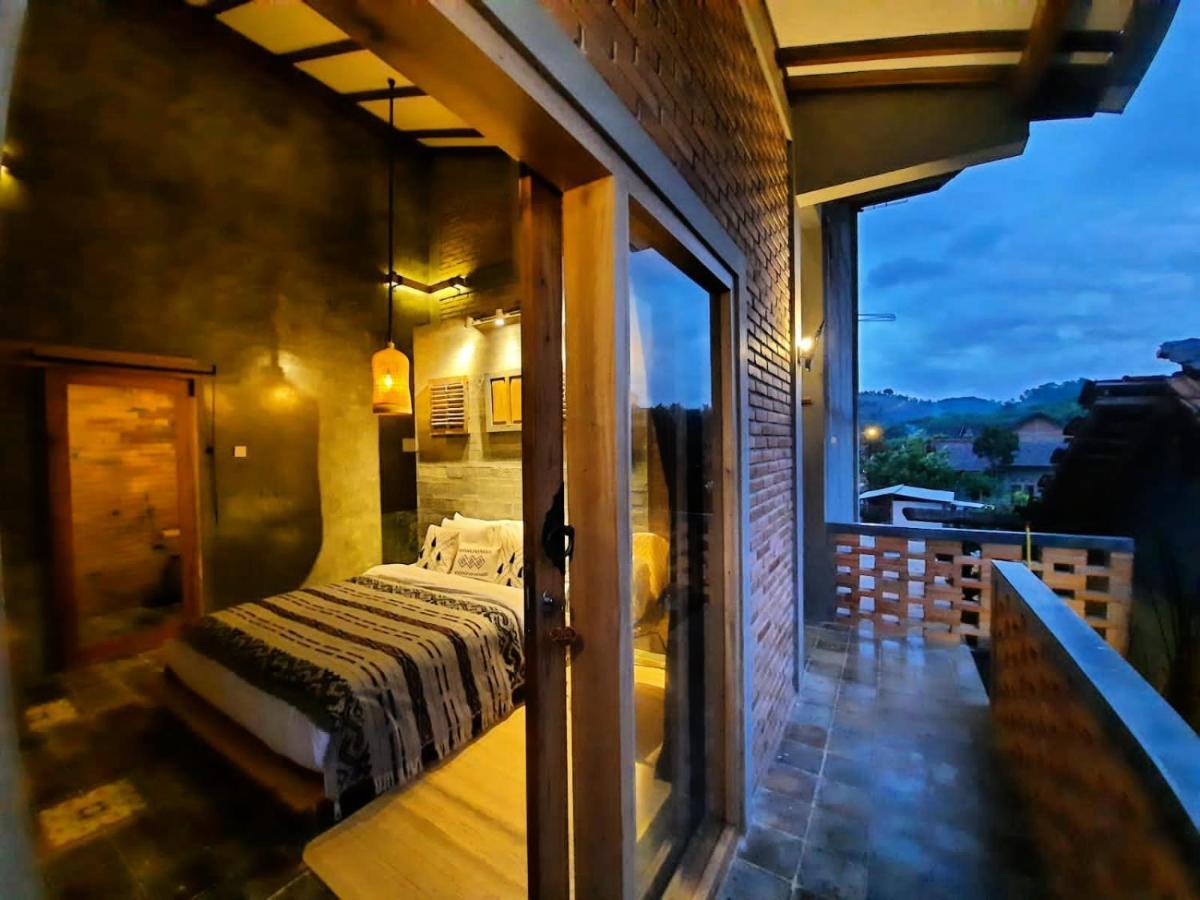Oma Watu Inn Pringkuku ภายนอก รูปภาพ