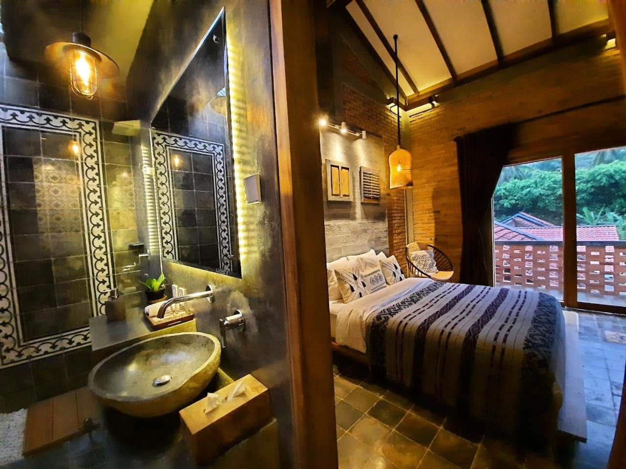 Oma Watu Inn Pringkuku ห้อง รูปภาพ